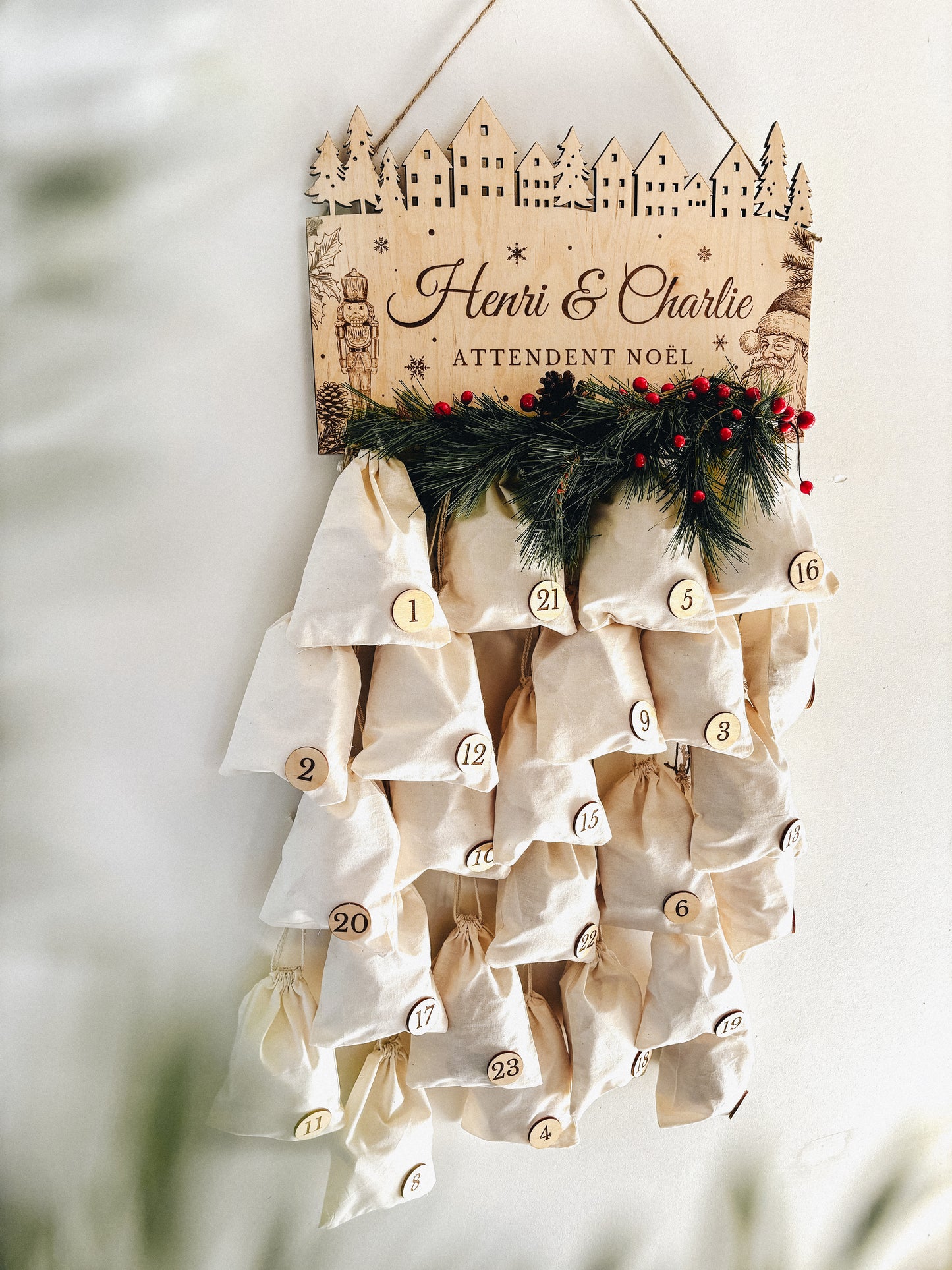 Calendrier de l'avent en bois personnalisé