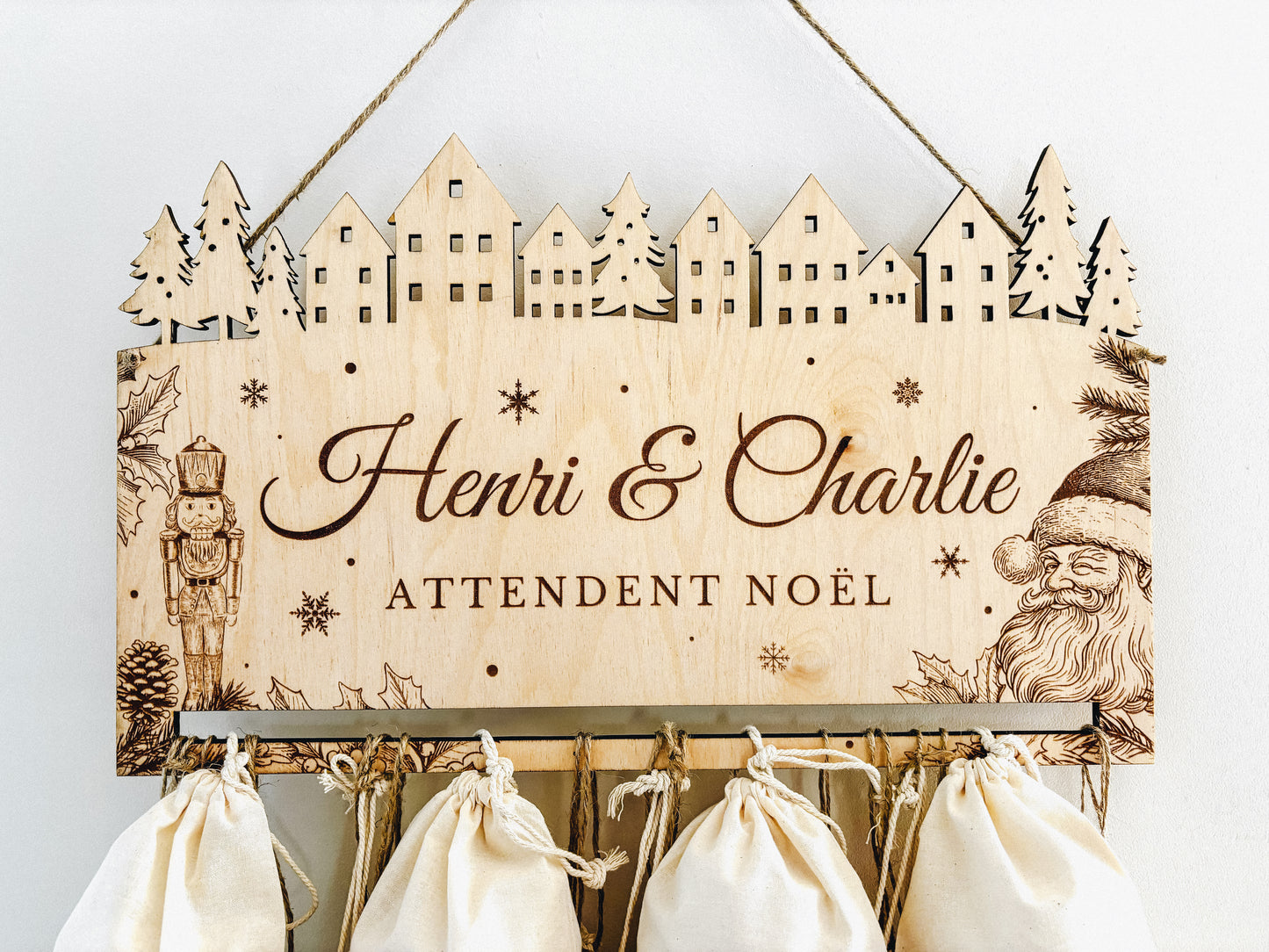 Calendrier de l'avent en bois personnalisé